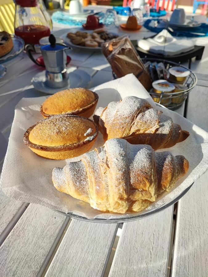 Villino Tronchetto Bianco Bed and Breakfast Mola di Bari Εξωτερικό φωτογραφία
